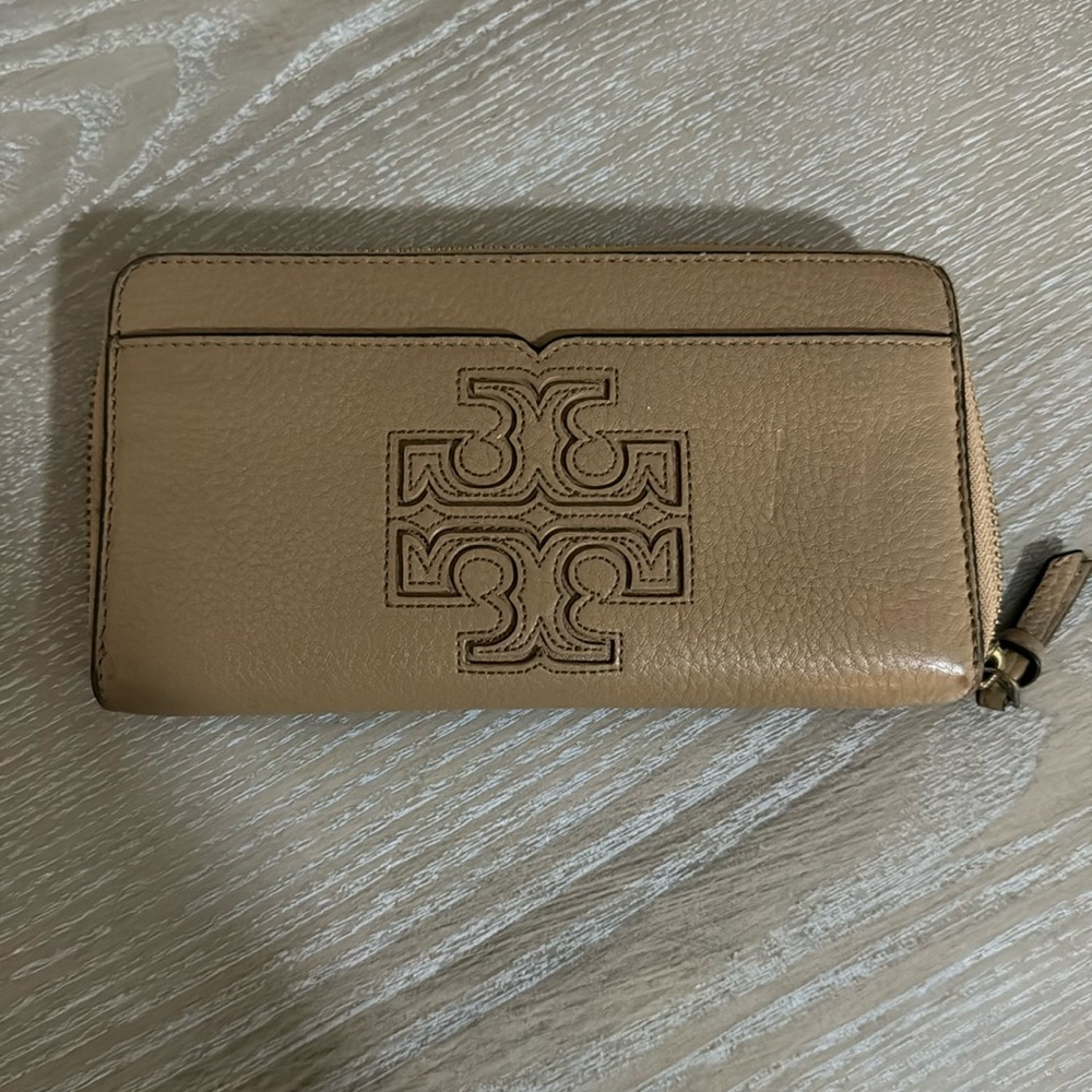 Large Tory Burch wallet